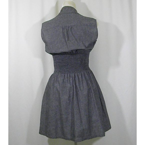 Snap Sleeveless front Zip Mini Dress - Picture 2 of 9